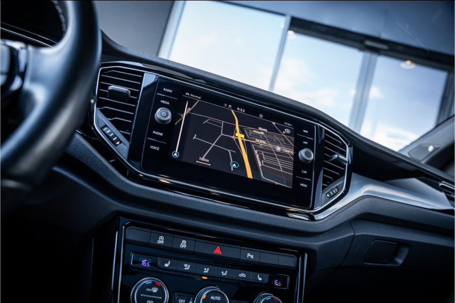 Volkswagen T-Roc 2.0 TSI 4Motion R - Panorama | Keyless | ACC | Beats Audio