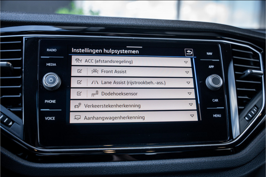 Volkswagen T-Roc 2.0 TSI 4Motion R - Panorama | Keyless | ACC | Beats Audio