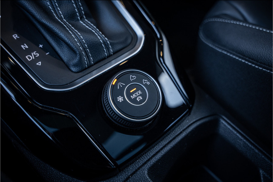Volkswagen T-Roc 2.0 TSI 4Motion R - Panorama | Keyless | ACC | Beats Audio