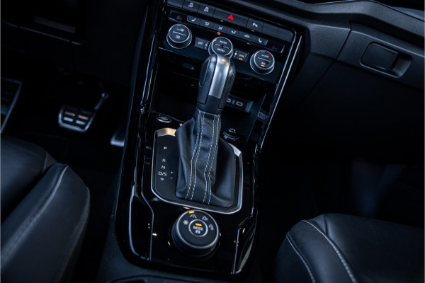 Volkswagen T-Roc 2.0 TSI 4Motion R - Panorama | Keyless | ACC | Beats Audio