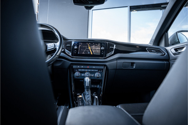 Volkswagen T-Roc 2.0 TSI 4Motion R - Panorama | Keyless | ACC | Beats Audio