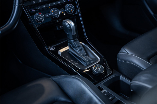 Volkswagen T-Roc 2.0 TSI 4Motion R - Panorama | Keyless | ACC | Beats Audio