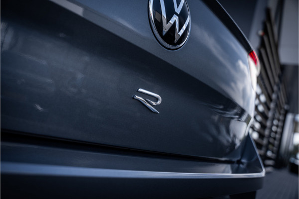 Volkswagen T-Roc 2.0 TSI 4Motion R - Panorama | Keyless | ACC | Beats Audio