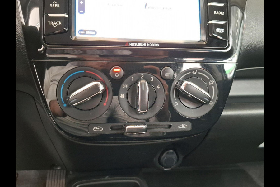 Mitsubishi Space Star 1.0 Active | Navi | Trekhaak | Airco | Lichtmetalen velgen