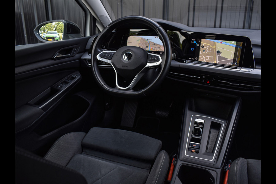 Volkswagen Golf 1.5 eTSI | BLACK-OPTIC | LED | ERGO ACTIVE SEATS+MEMORY | AMBIANCE INTERIEUR |