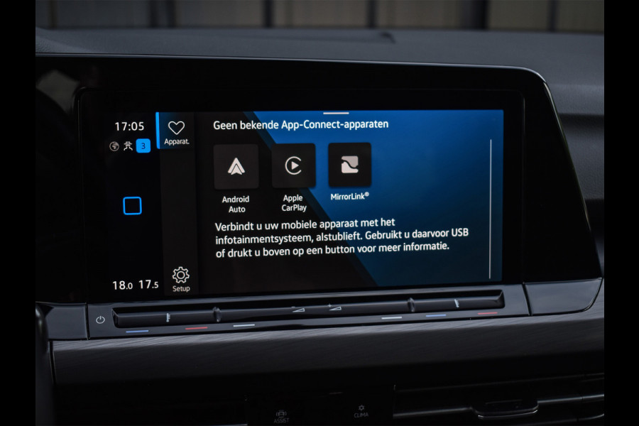 Volkswagen Golf 1.5 eTSI | BLACK-OPTIC | LED | ERGO ACTIVE SEATS+MEMORY | AMBIANCE INTERIEUR |