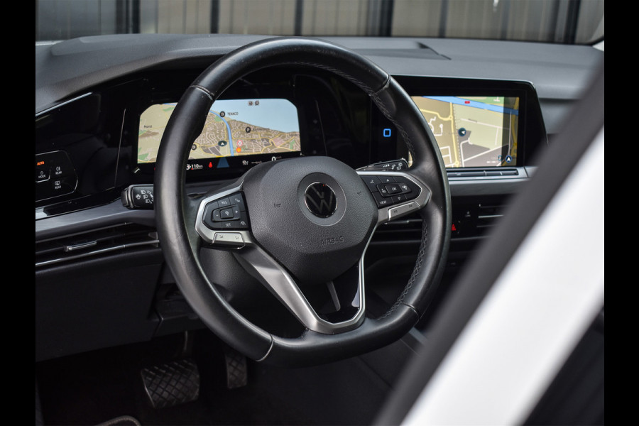 Volkswagen Golf 1.5 eTSI | BLACK-OPTIC | LED | ERGO ACTIVE SEATS+MEMORY | AMBIANCE INTERIEUR |
