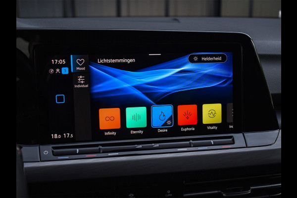 Volkswagen Golf 1.5 eTSI | BLACK-OPTIC | LED | ERGO ACTIVE SEATS+MEMORY | AMBIANCE INTERIEUR |