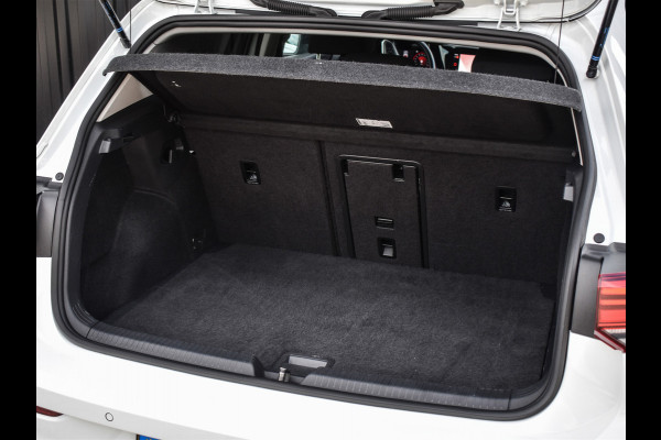 Volkswagen Golf 1.5 eTSI | BLACK-OPTIC | LED | ERGO ACTIVE SEATS+MEMORY | AMBIANCE INTERIEUR |