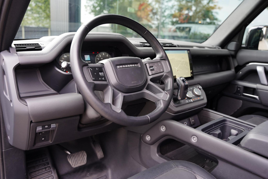 Land Rover Defender 110 P 400 E HSE Dynamic 007 Panorama Dak