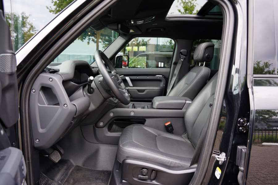 Land Rover Defender 110 P 400 E HSE Dynamic 007 Panorama Dak