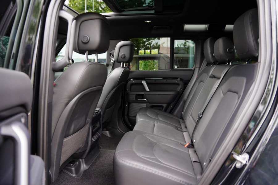 Land Rover Defender 110 P 400 E HSE Dynamic 007 Panorama Dak