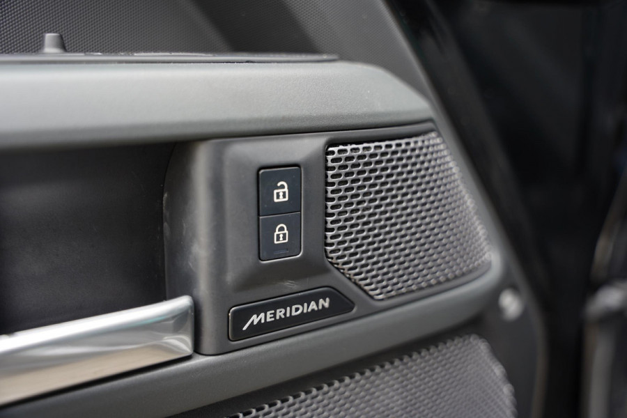Land Rover Defender 110 P 400 E HSE Dynamic 007 Panorama Dak