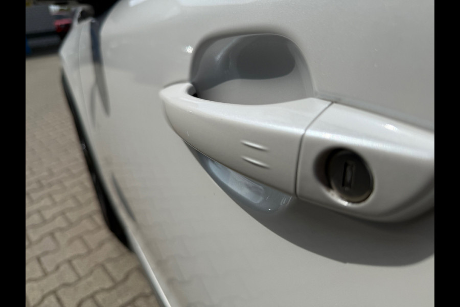 Peugeot 2008 1.2 PureTech GT