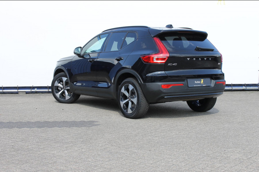 Volvo XC40 B4 211PK Automaat Ultimate Dark Panoramisch schuif-kanteldak / 360graden camera / Adaptieve cruise control / Google infotainment