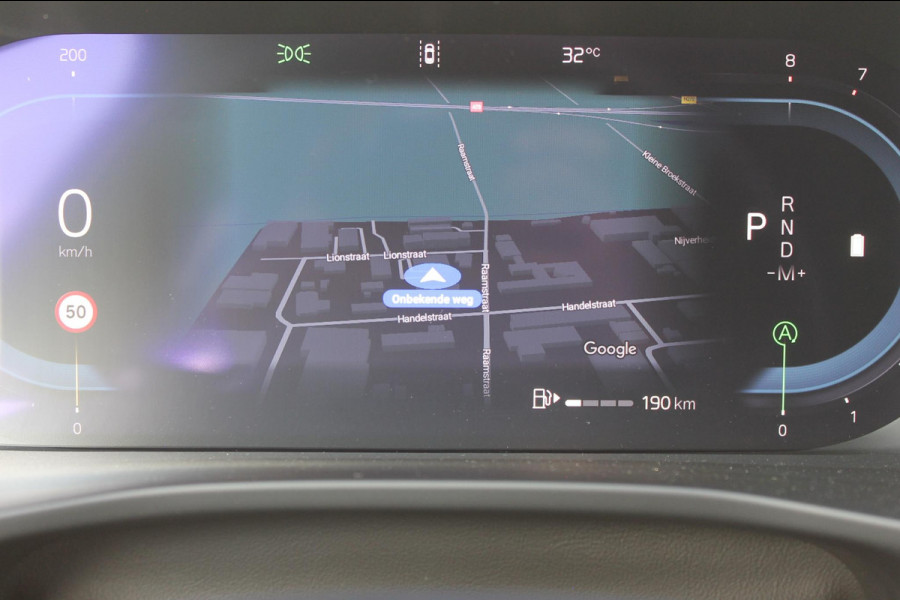 Volvo XC40 B4 211PK Automaat Ultimate Dark Panoramisch schuif-kanteldak / 360graden camera / Adaptieve cruise control / Google infotainment