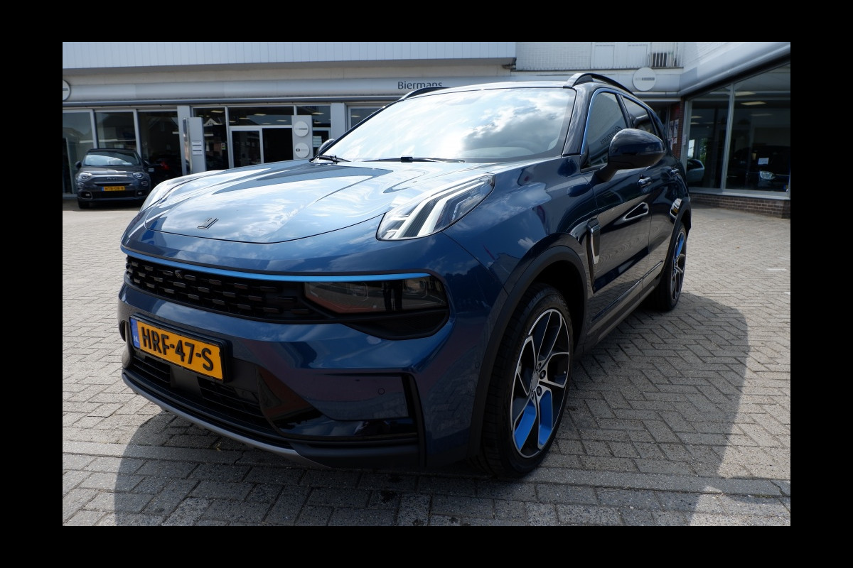 Lynk & Co 01 1.5 Plug-In Hybrid 262pk Fabrieksgarantie TREKHAAK! Rijklaar! Lynk & Co 01 1.5 Plug-In Hybrid 262pk Fabrieksgarantie TREKHAAK! Rijklaar!