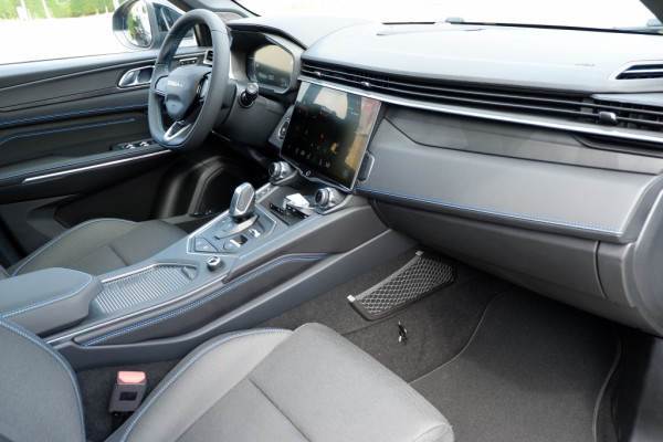 Lynk & Co 01 1.5 Plug-In Hybrid 262pk Fabrieksgarantie TREKHAAK! Rijklaar!