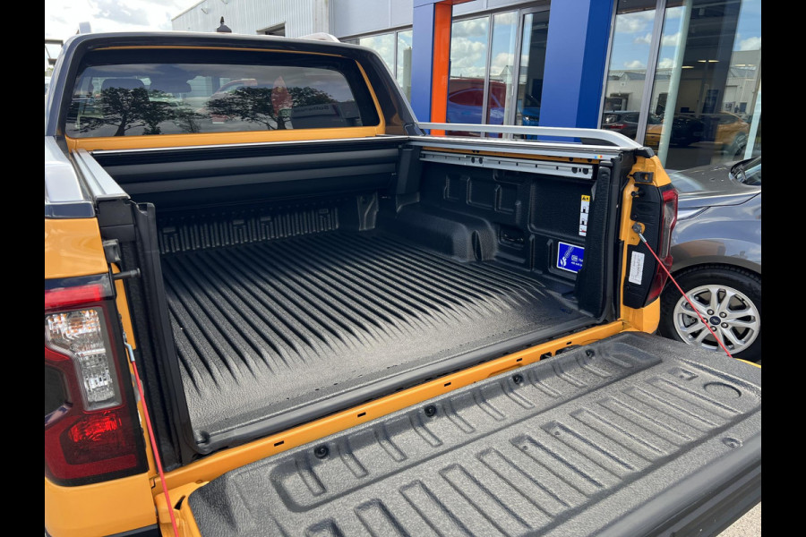 Ford Ranger 2.3 PHEV Wildtrak Double Cab 281pk | 5 persoons! | Technology Pack Plus Trailer | Cargo Area Pack | Power Rollertop | Prijs excl. BTW incl. BPM | laadkabel mode 3 16A | Rijklaar