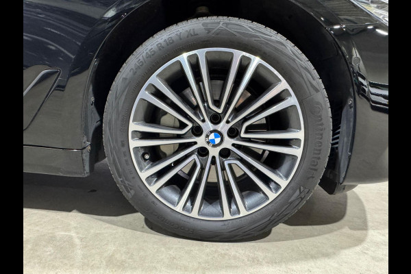 BMW 5 Serie 530e iPerformance High Executive | M-Sport | Massage | Camera