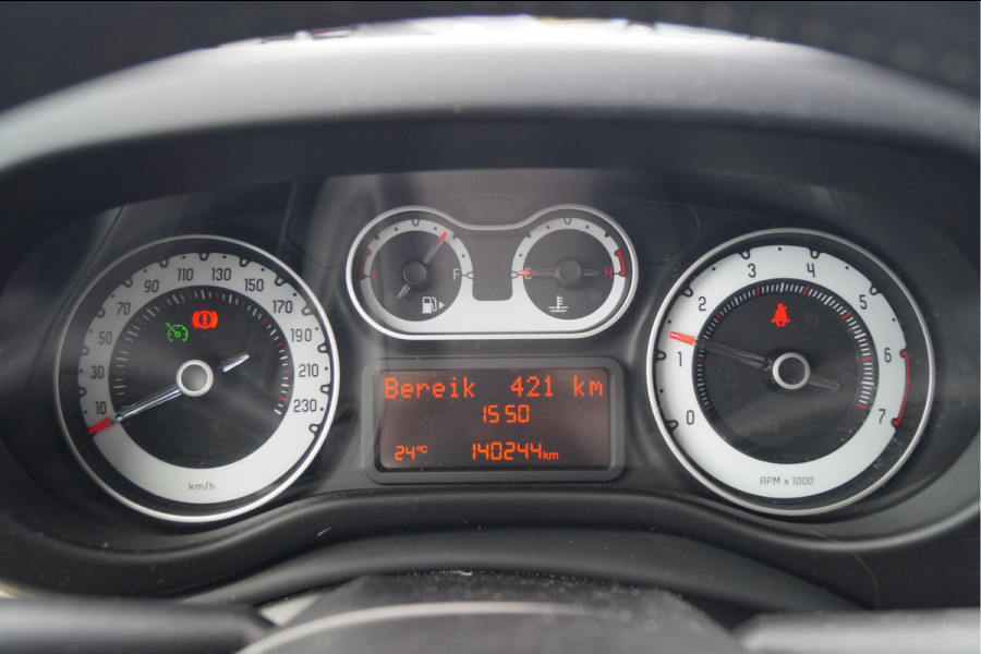 Fiat 500L Living 1.4 T-Jet Lounge 7persoons | Cruise Control