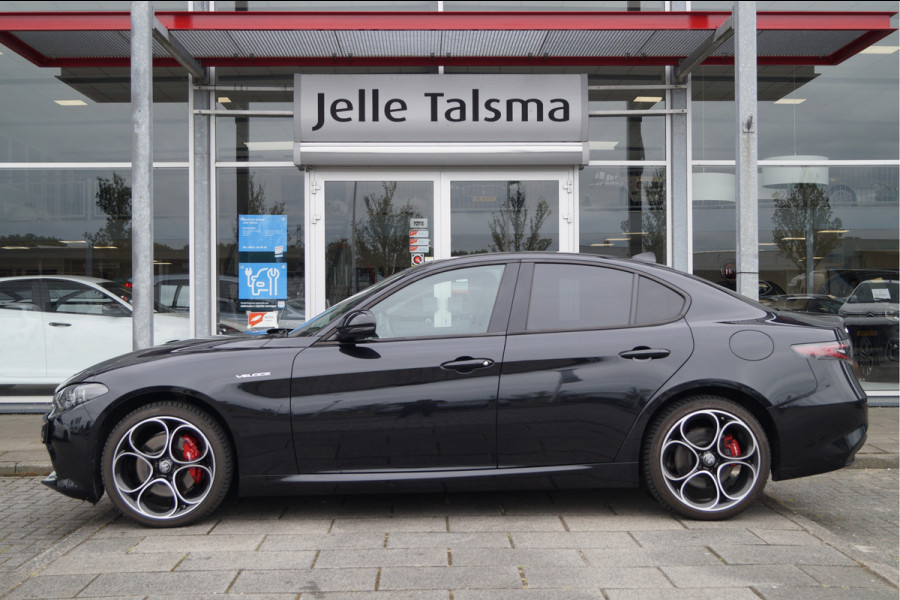 Alfa Romeo Giulia 2.0 T GME AWD Veloce | 19" Velgen | Panoramadak | Adas 2