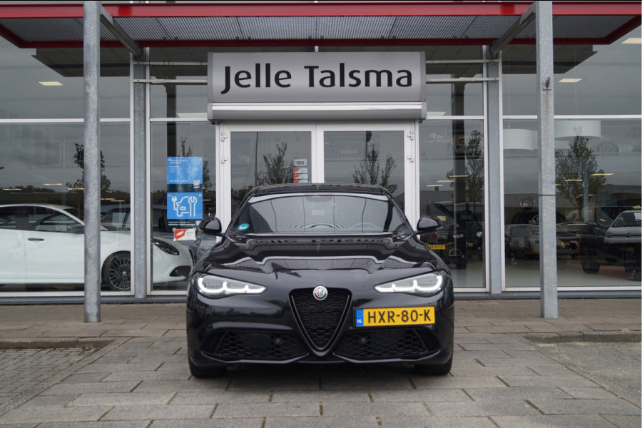 Alfa Romeo Giulia 2.0 T GME AWD Veloce | 19" Velgen | Panoramadak | Adas 2