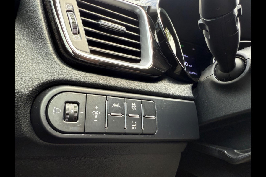Kia Ceed Sportswagon 1.4 T-GDi automaat DynamicPlusLine, NAP, CarPlay, Trekhaak, KeyLess