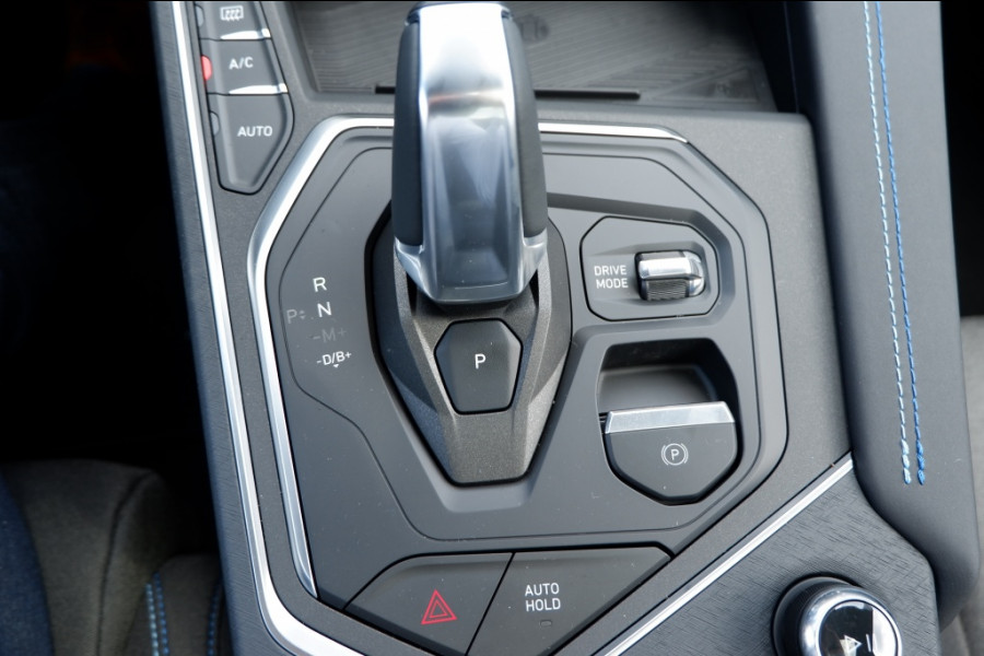 Lynk & Co 01 1.5 Plug-In Hybrid 262pk Fabrieksgarantie TREKHAAK! Rijklaar!