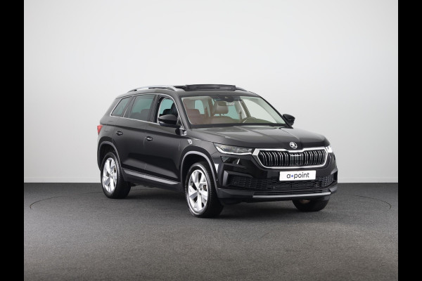 Škoda Kodiaq Business Edition Plus 7 p. 150 pk Automaat (DSG) | Verlengde garantie | Navigatie | Panoramadak | Elektr. trekhaak | Parkeersensoren (Park assist) | Rondomzicht camera | Stoelverwarming v/a |