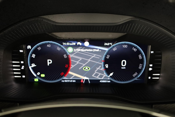 Škoda Kodiaq Business Edition Plus 7 p. 150 pk Automaat (DSG) | Verlengde garantie | Navigatie | Panoramadak | Elektr. trekhaak | Parkeersensoren (Park assist) | Rondomzicht camera | Stoelverwarming v/a |
