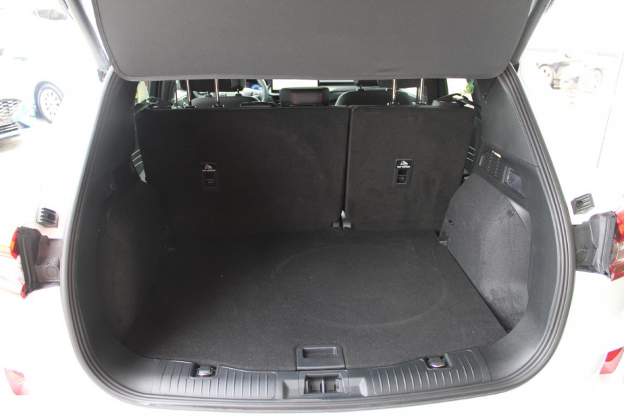 Ford Kuga 2.5 PHEV ST-Line X | AGR Stoelen | Privacy Glass | 19 INCH LMV | Electrische achterklep | Navigatie | Camera | Climate Control | Adaptieve Cruise Control