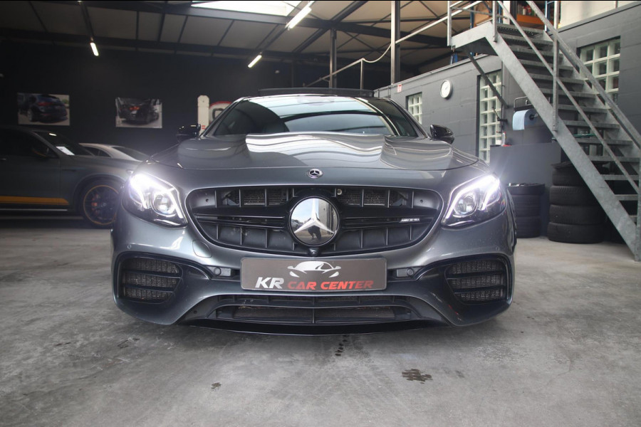 Mercedes-Benz E-Klasse AMG 63S E 63 s CERAMIC-PANO-CARBON-BURMESTER 3D