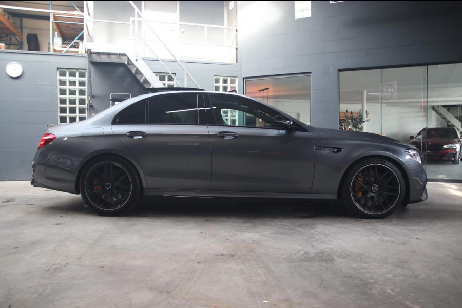 Mercedes-Benz E-Klasse AMG 63S E 63 s CERAMIC-PANO-CARBON-BURMESTER 3D