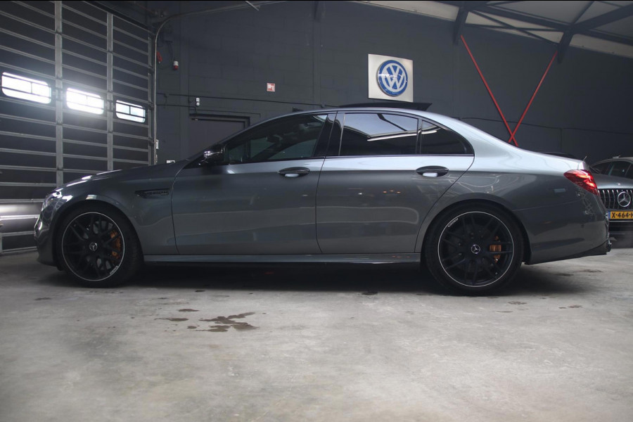 Mercedes-Benz E-Klasse AMG 63S E 63 s CERAMIC-PANO-CARBON-BURMESTER 3D