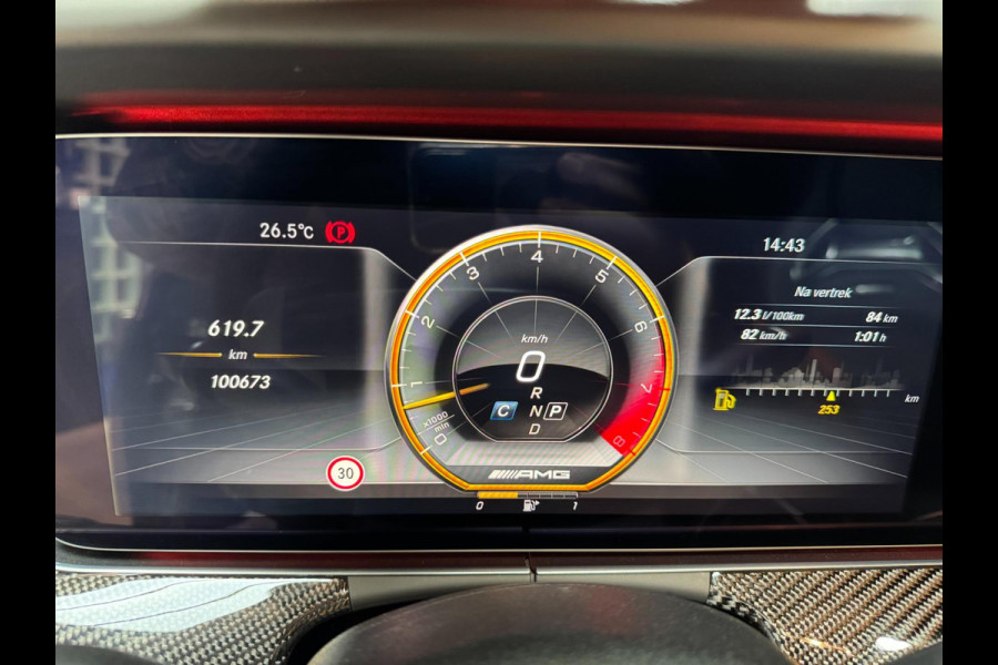 Mercedes-Benz E-Klasse AMG 63S E 63 s CERAMIC-PANO-CARBON-BURMESTER 3D