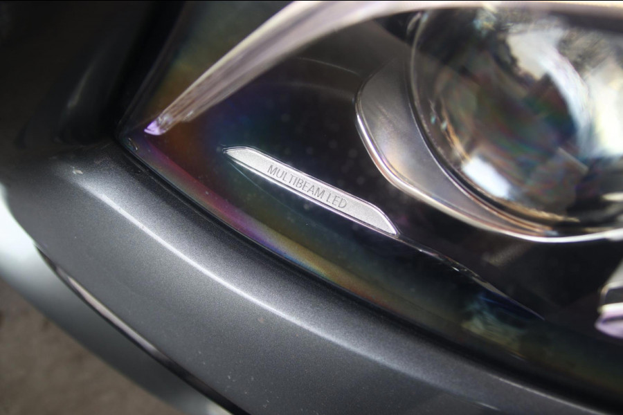 Mercedes-Benz E-Klasse AMG 63S E 63 s CERAMIC-PANO-CARBON-BURMESTER 3D
