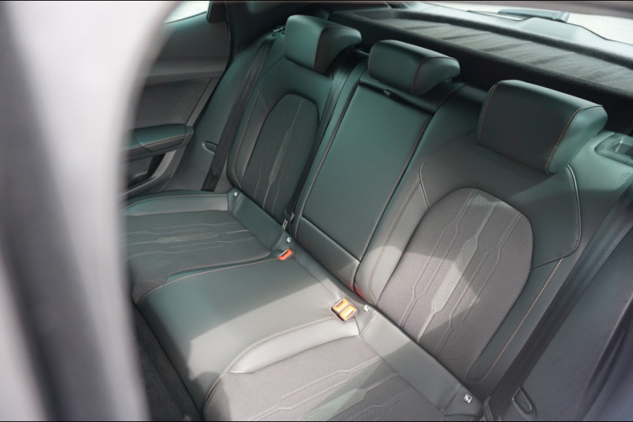 CUPRA Formentor 245PK PHEV KUIPSTOELEN | NAVI | CAMERA | ADAPTIVE | SPORTIEF!