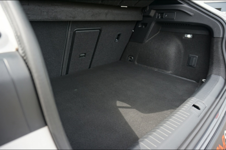 CUPRA Formentor 245PK PHEV KUIPSTOELEN | NAVI | CAMERA | ADAPTIVE | SPORTIEF!