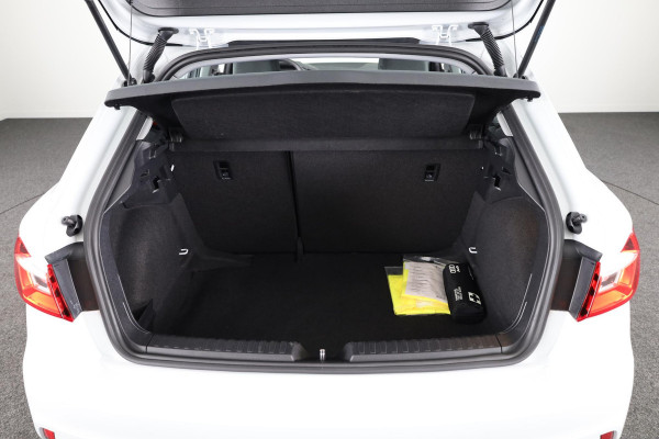 Audi A1 Sportback 25 TFSI Advanced 95 pk | Airco | Digitaal instrumentenpaneel | Lichtmetalen velgen 16" |