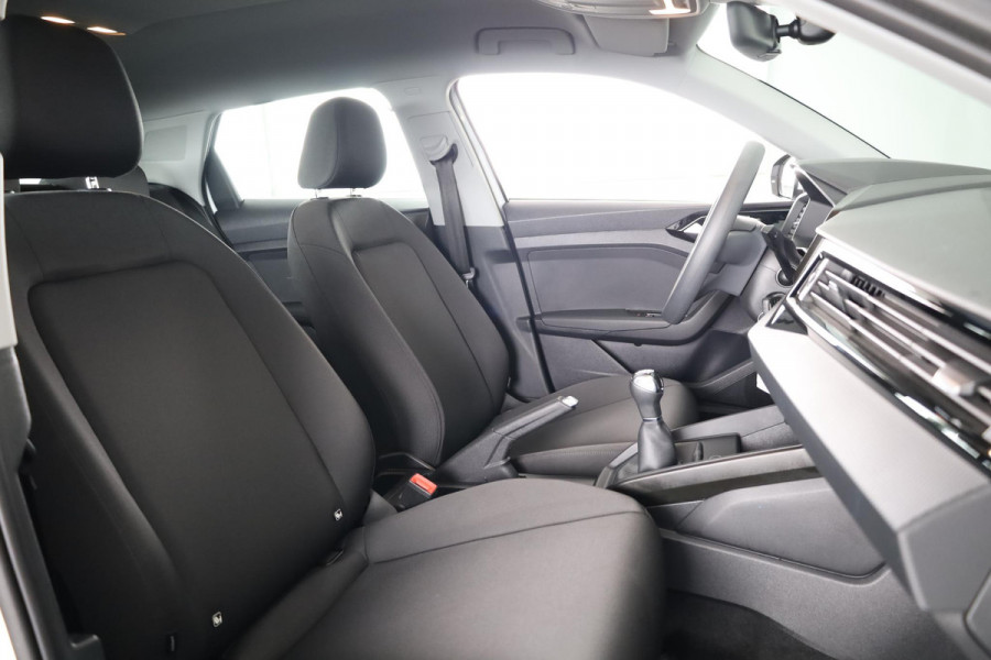 Audi A1 Sportback 25 TFSI Advanced 95 pk | Airco | Digitaal instrumentenpaneel | Lichtmetalen velgen 16" |