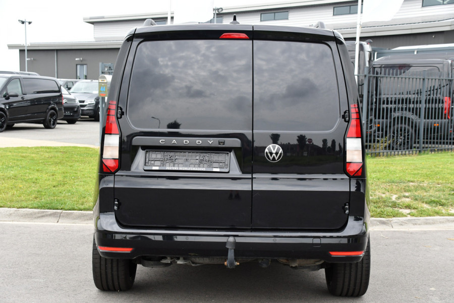 Volkswagen Caddy Cargo 1.5 TSI Black Edition Benzine, Camera, Cruise, Carplay, LED, 115pk, Automaat, Stoelverwarming, NAVI, Trekhaak, Uniek!