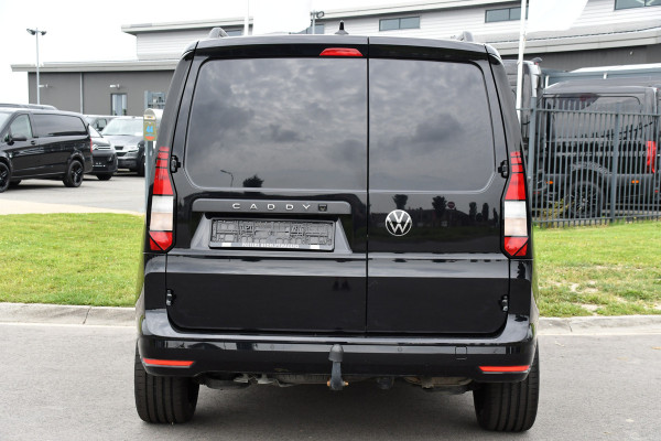Volkswagen Caddy Cargo 1.5 TSI Black Edition Benzine, Camera, Cruise, Carplay, LED, 115pk, Automaat, Stoelverwarming, NAVI, Trekhaak, Uniek!