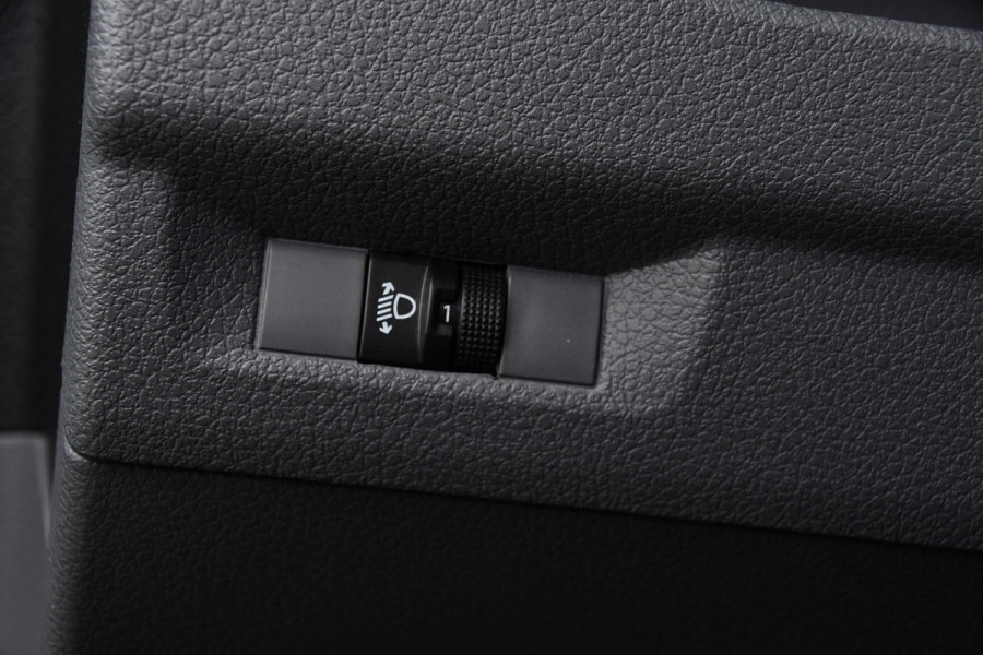 Peugeot Expert 1.5 BlueHDI 120 PB Edition 360 Camera, Carplay, Cruise, 120pk, Trekhaak, Multimedia, Uniek!