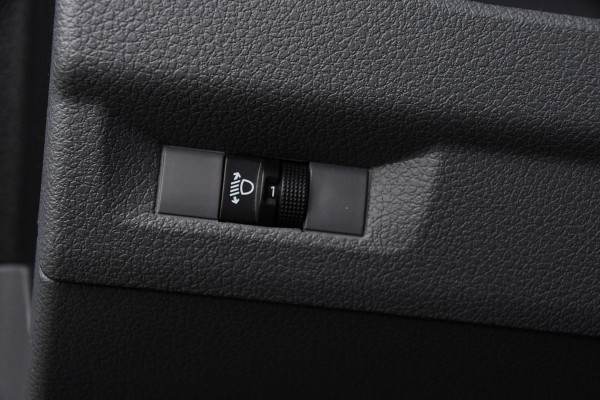 Peugeot Expert 1.5 BlueHDI 120 PB Edition 360 Camera, Carplay, Cruise, 120pk, Trekhaak, Multimedia, Uniek!