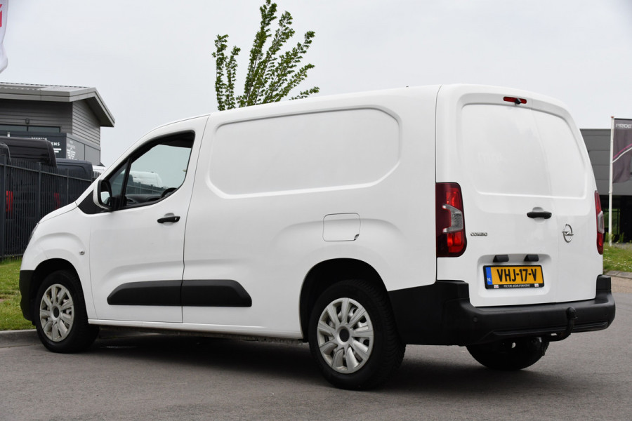 Opel Combo 1.5D L2H1 Edition Camera, Cruise, Carplay, 102pk, Trekhaak, Multimedia, Uniek!
