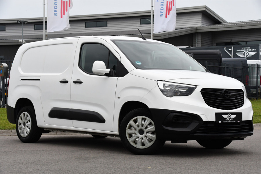 Opel Combo 1.5D L2H1 Edition Camera, Cruise, Carplay, 102pk, Trekhaak, Multimedia, Uniek!