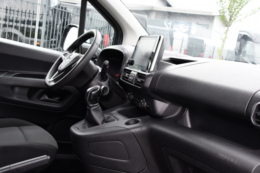 Opel Combo 1.5D L2H1 Edition Camera, Cruise, Carplay, 102pk, Trekhaak, Multimedia, Uniek!