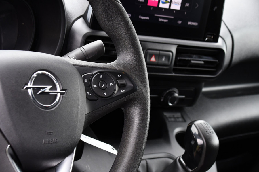 Opel Combo 1.5D L2H1 Edition Camera, Cruise, Carplay, 102pk, Trekhaak, Multimedia, Uniek!