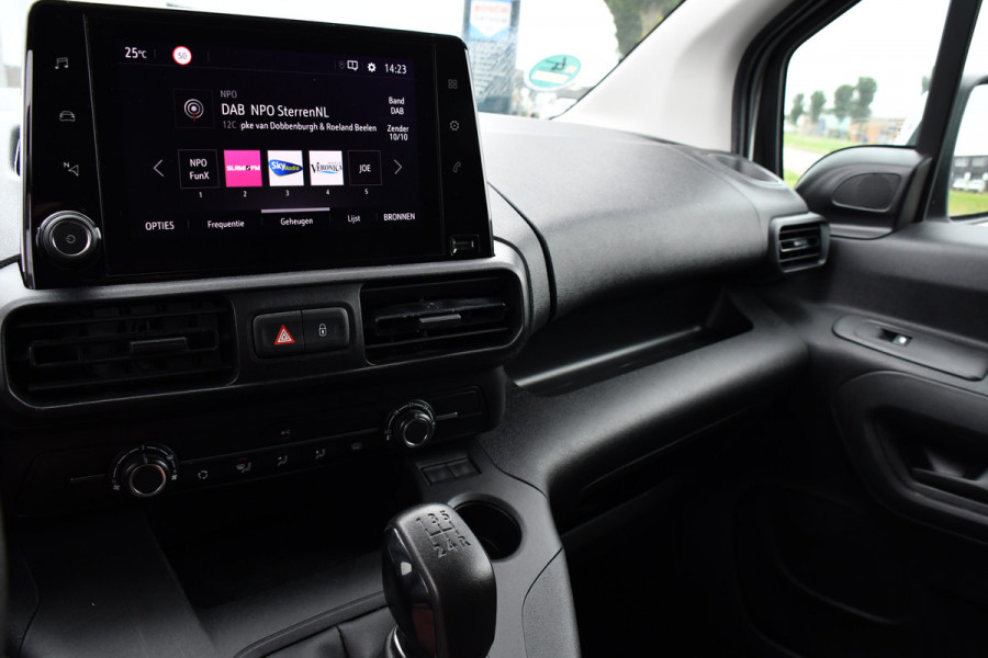 Opel Combo 1.5D L2H1 Edition Camera, Cruise, Carplay, 102pk, Trekhaak, Multimedia, Uniek!